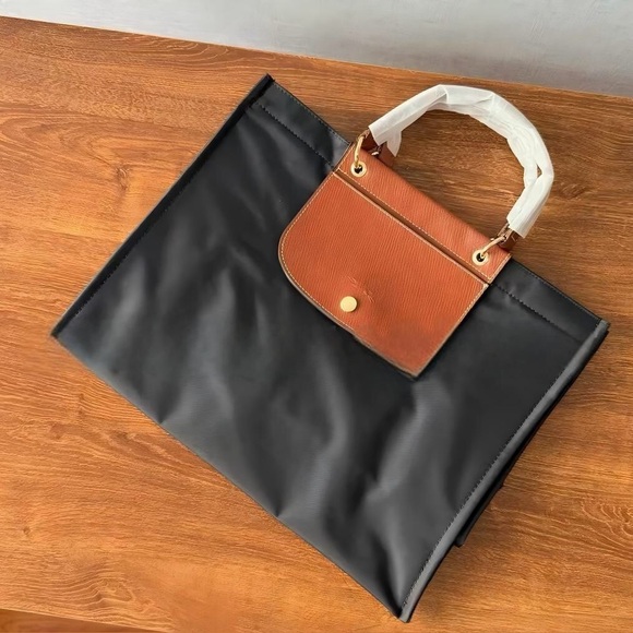 New Longchamp Briefcase Bag - Picture 1 of 7